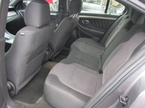 2013 Ford Taurus SEL