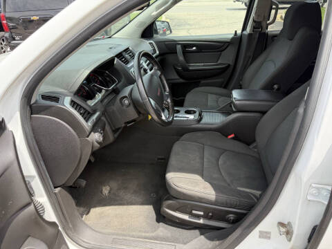 2016 GMC Acadia SLE-2