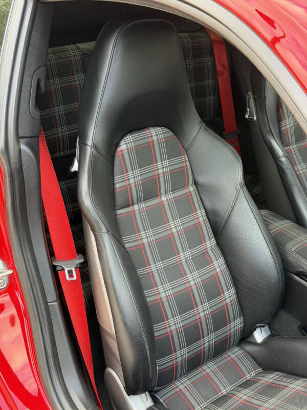 2018 Porsche 911 Carrera GTS