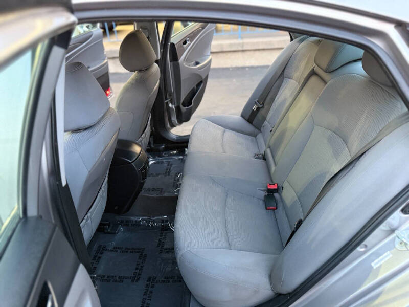 2013 Hyundai Sonata Hybrid