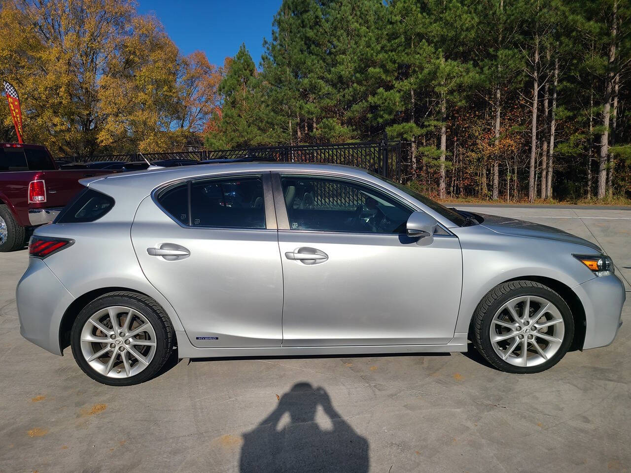 2013 Lexus CT 200h for sale at PAKK AUTOMOTIVE in Peachland, NC