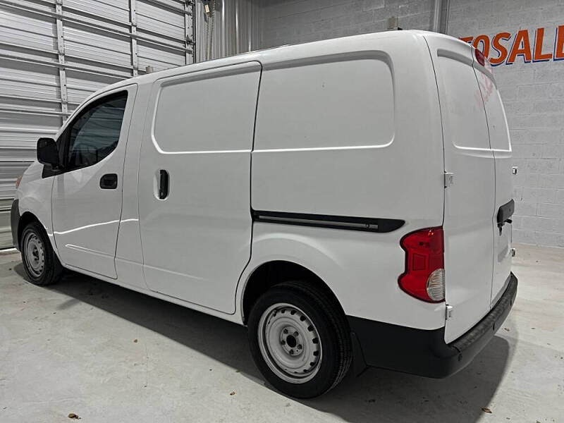 2017 Nissan NV200