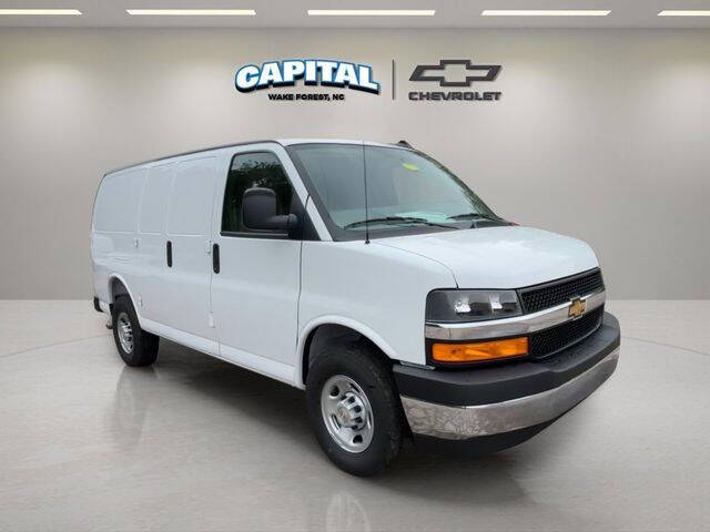 2025 Chevrolet Express 2500