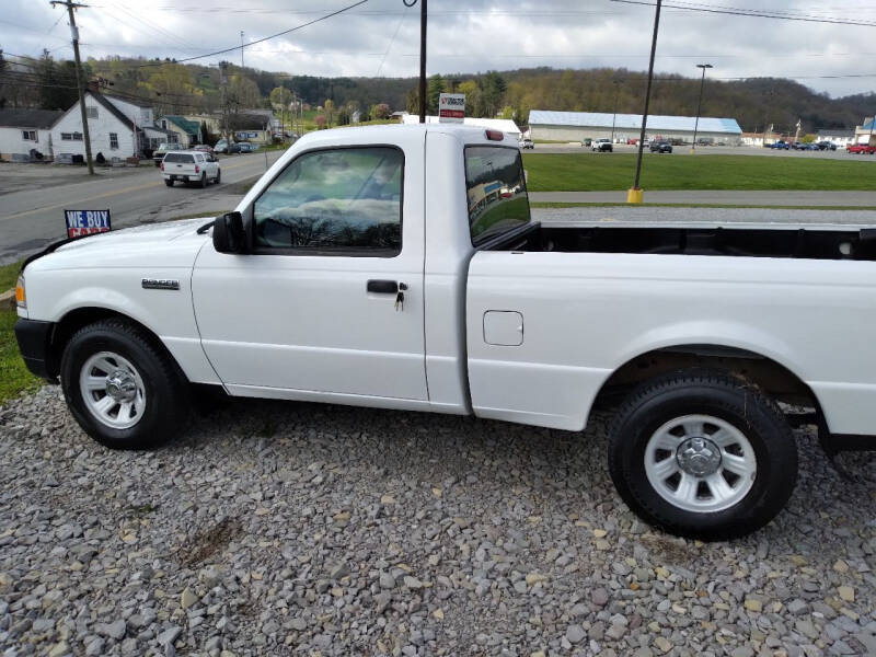 Hurst Auto Sales Car Dealer in Buckhannon, WV