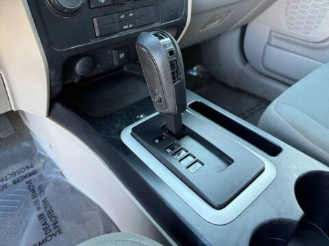 2011 Ford Escape XLS