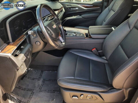 2022 Cadillac Escalade Luxury