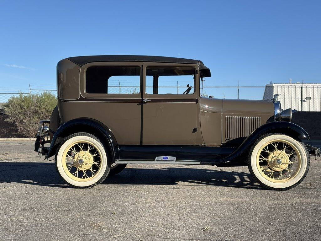 1929 Ford Model A 3