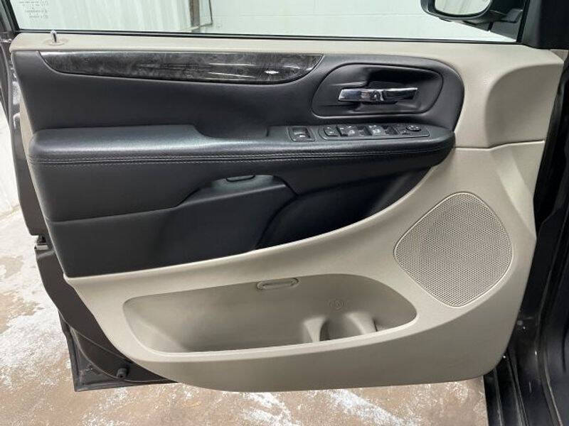 2017 Dodge Grand Caravan SE