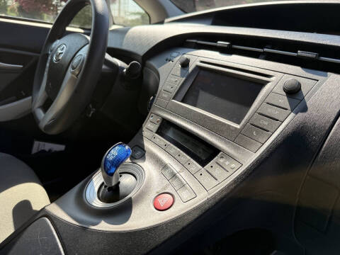 2012 Toyota Prius Three