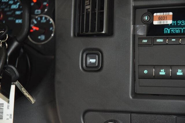 2025 Chevrolet Express 2500