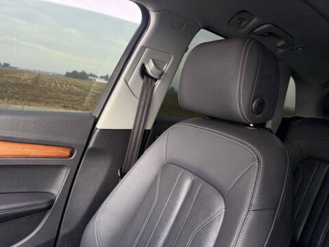 2021 Audi Q5 quattro Premium Plus 45 TFSI