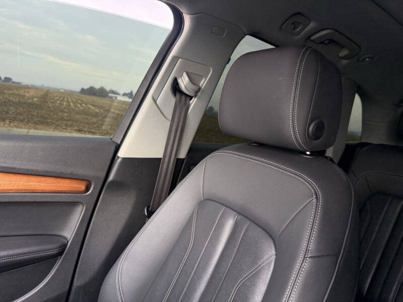 2021 Audi Q5 quattro Premium Plus 45 TFSI