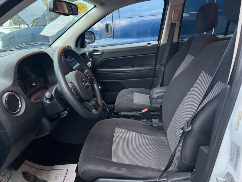 2016 Jeep Compass Sport