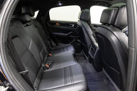 2021 Porsche Cayenne Coupe