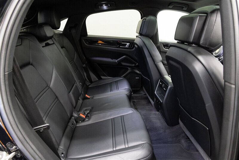 2021 Porsche Cayenne Coupe