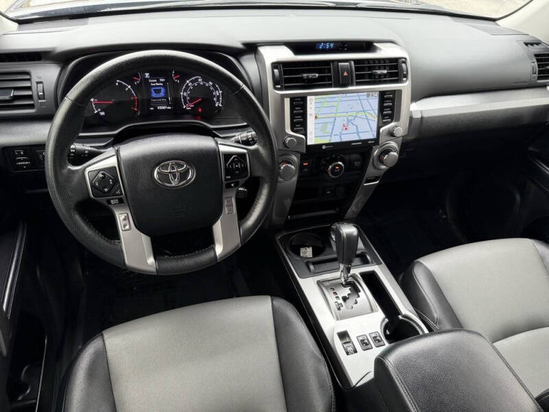 2022 Toyota 4Runner SR5 Premium