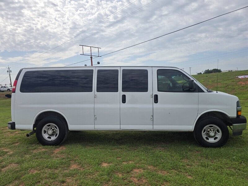 2017 Chevrolet Express LT 3500