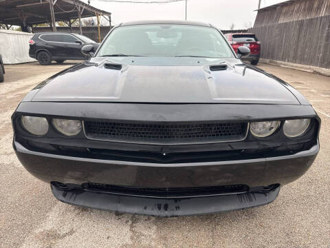 2013 Dodge Challenger SXT