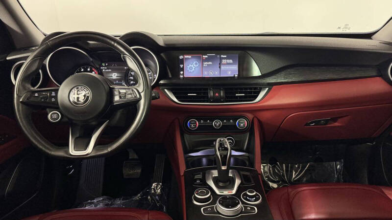 2021 Alfa Romeo Stelvio Sprint