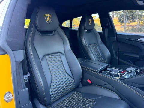 2021 Lamborghini Urus