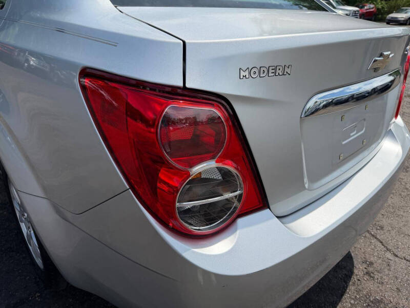 2013 Chevrolet Sonic LT Auto