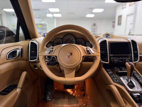 2012 Porsche Cayenne Tiptronic