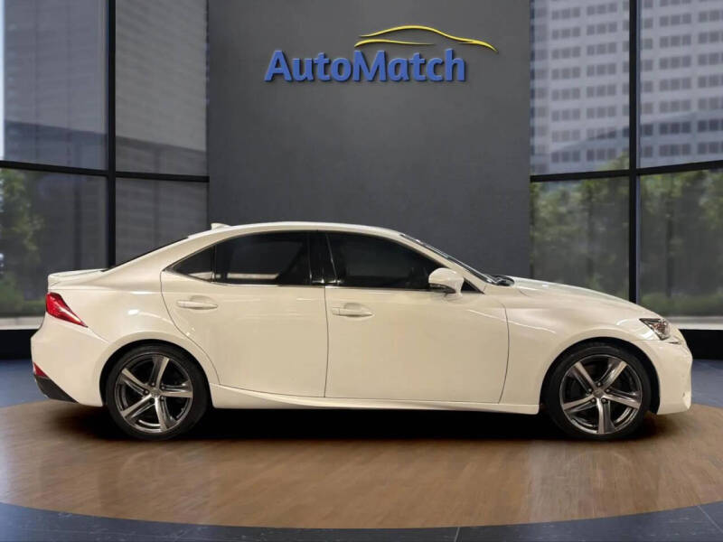 2017 Lexus IS 200t