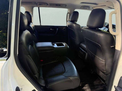 2017 Infiniti QX80