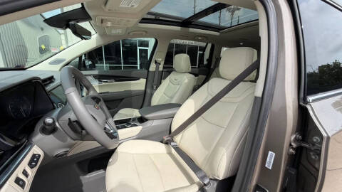 2023 Cadillac XT6 Premium Luxury
