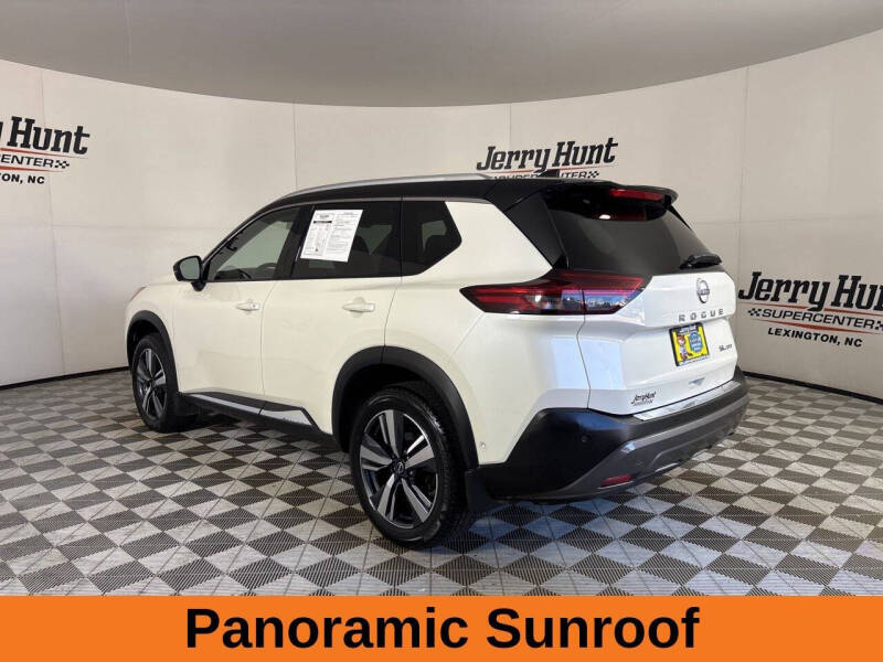 2023 Nissan Rogue SL