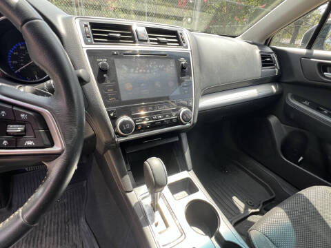 2019 Subaru Outback 2.5i Premium