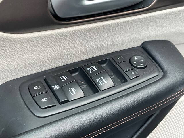 2017 Chrysler Pacifica LX