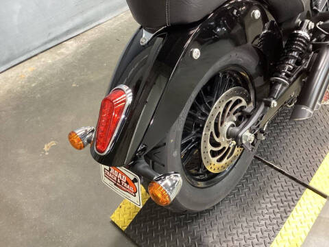 2018 Indian Scout Sixty Thunder Blac