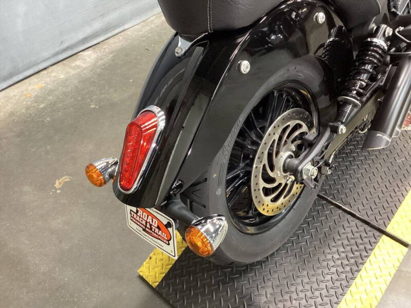 2018 Indian Scout Sixty Thunder Blac