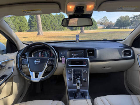 2014 Volvo S60 T5 Premier