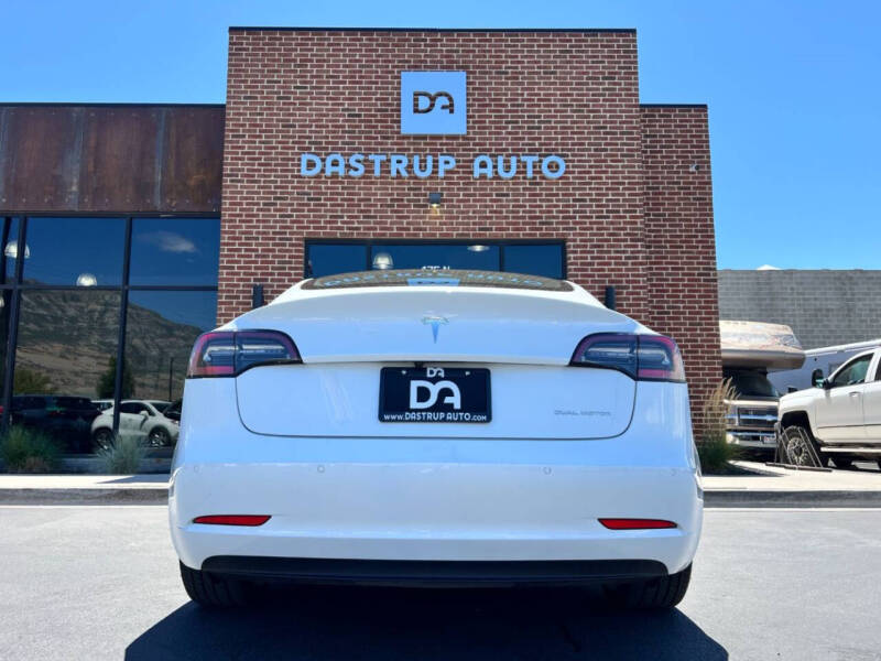 2022 Tesla Model 3 Long Range