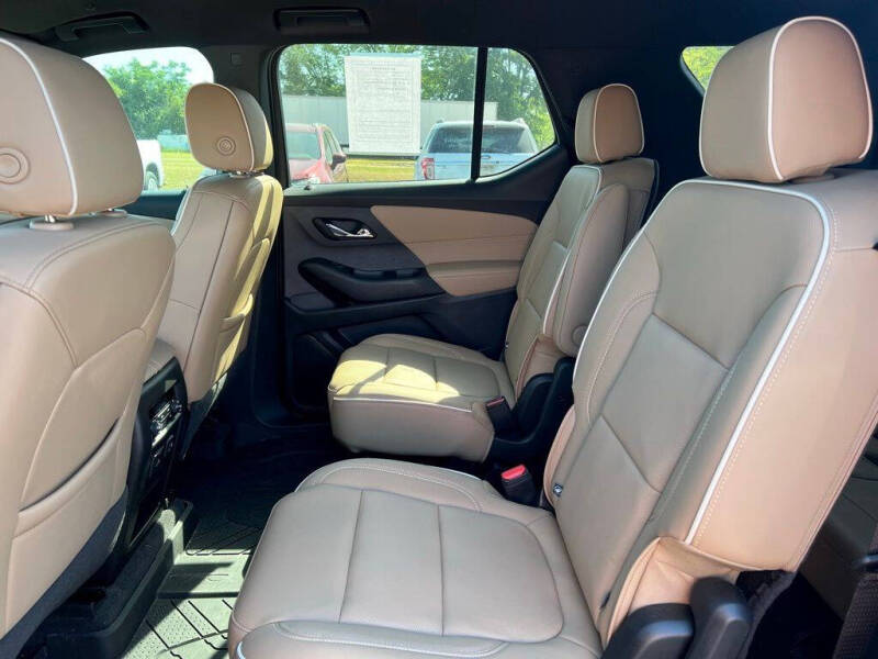 2023 Chevrolet Traverse Premier