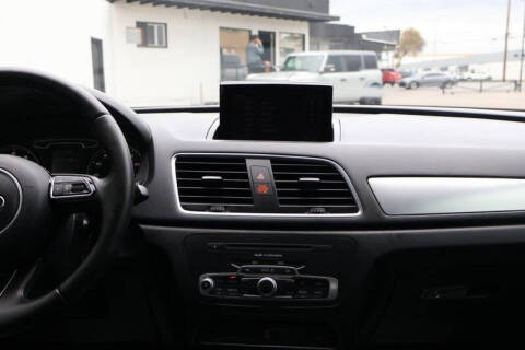 2015 Audi Q3 2.0T Premium Plus