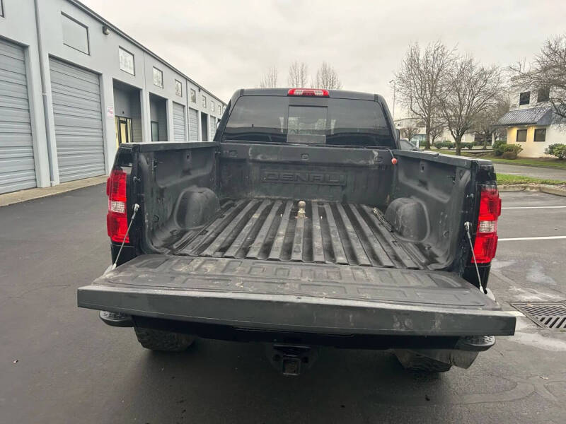2015 GMC Sierra 2500HD Denali