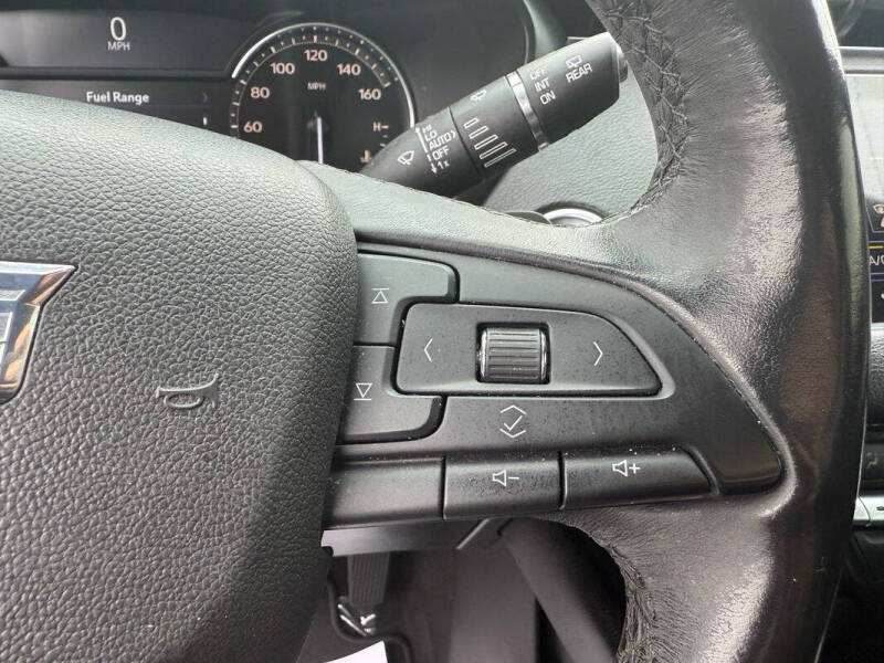 2019 Cadillac XT4 Premium Luxury