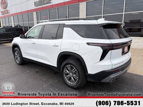 2025 Chevrolet Traverse LT