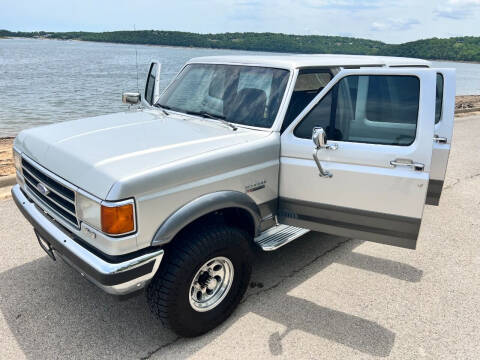 1990 Ford Bronco Custom