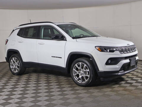 2022 Jeep Compass Latitude Lux