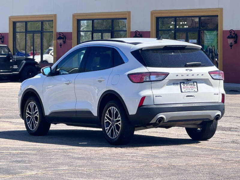 2021 Ford Escape SEL