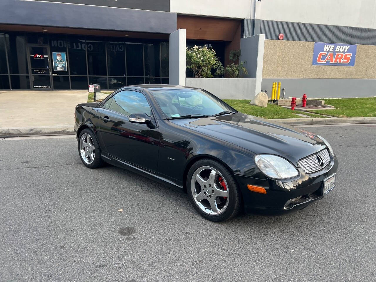 2001 Mercedes-Benz SLK for sale at ZRV AUTO INC in Brea, CA