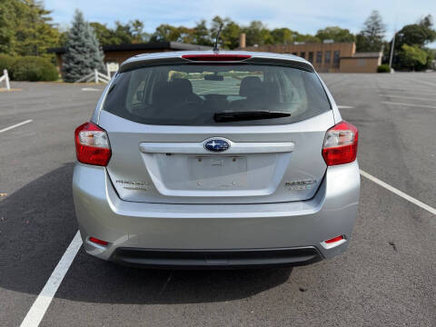2016 Subaru Impreza 2.0i