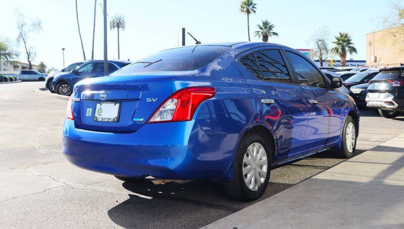 2012 Nissan Versa 1.6 SV