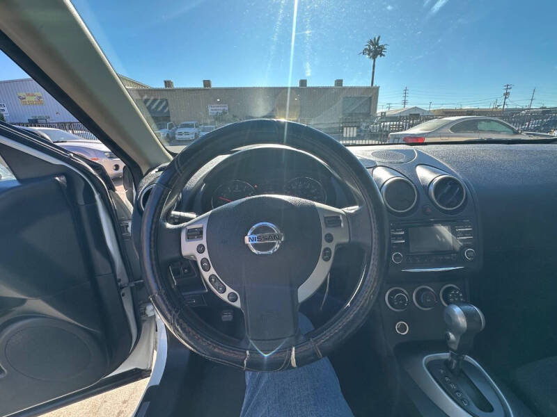 2015 Nissan Rogue Select S