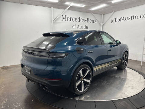 2024 Porsche Cayenne Coupe