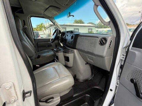 2009 Ford E-Series E-350 SD